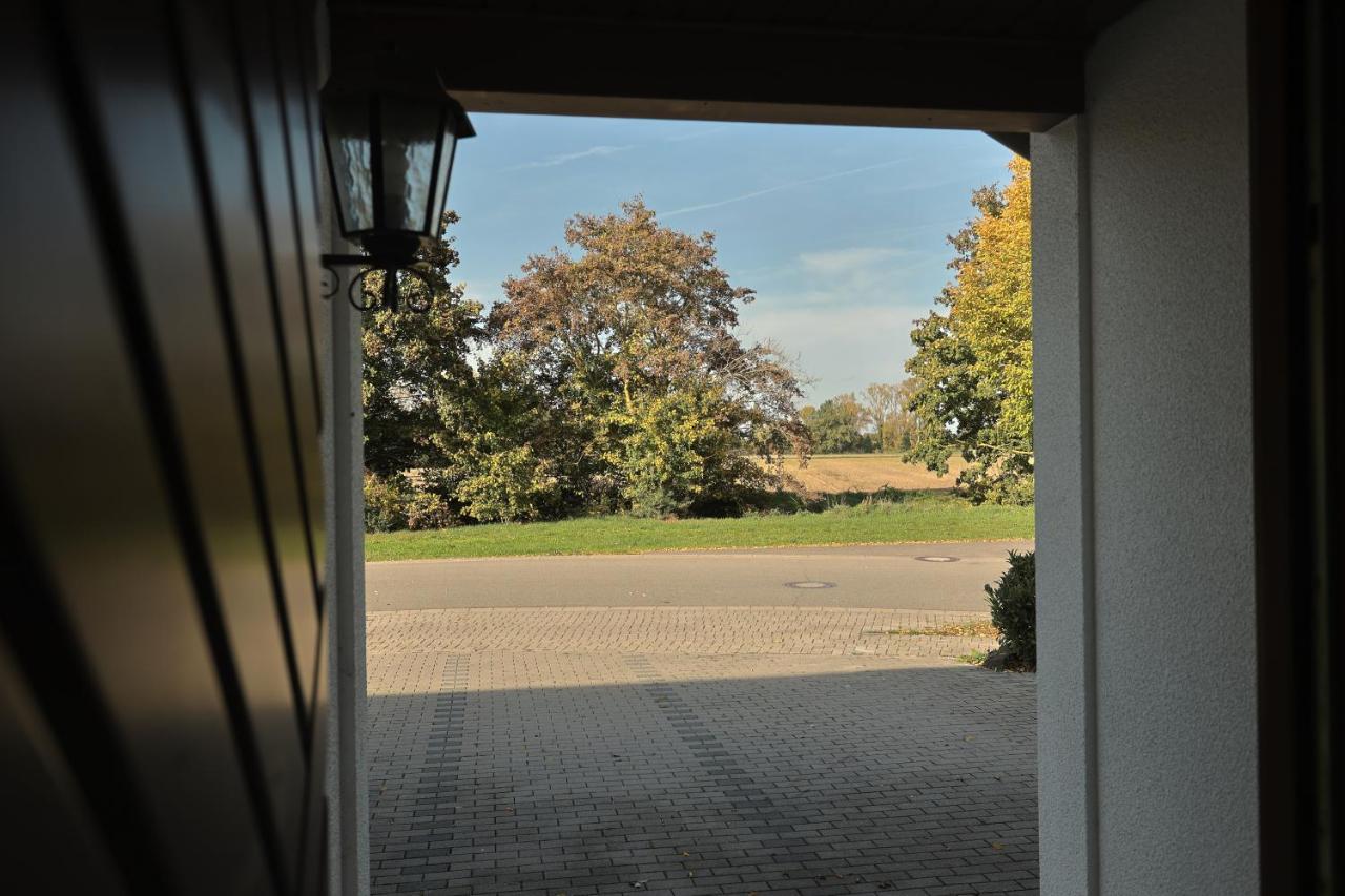 Pension Zum Paradies Harthausen  エクステリア 写真