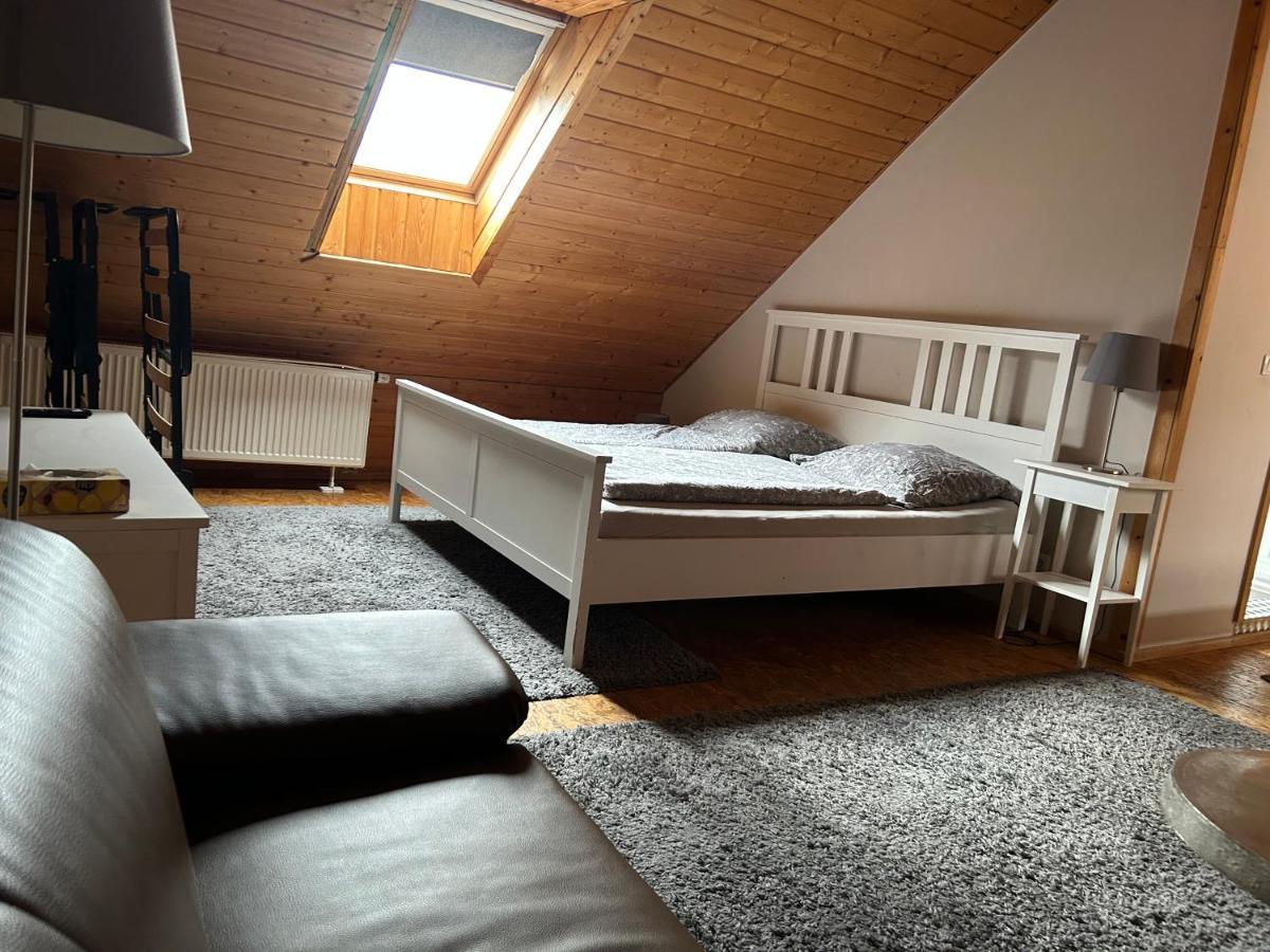 Pension Zum Paradies Harthausen  エクステリア 写真