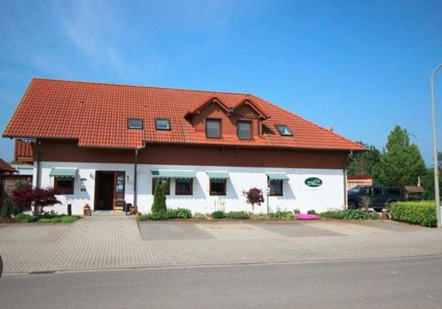 Pension Zum Paradies Harthausen  エクステリア 写真